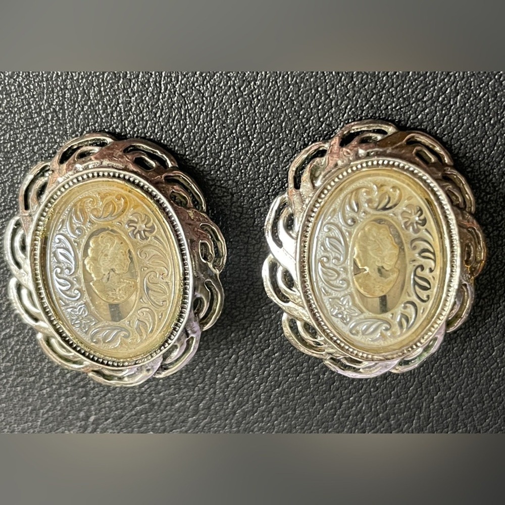 Whiting Davis Cameo Earrings Carved Clear Glass Clip ons Silver Tone Vintage